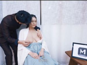 Chén cô người mẫu xinh tựa cô cô (tln) – Sexxx trung